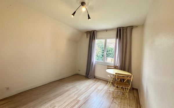 Appartement à louer    3 pièces • 87,43 m2 Toulouse