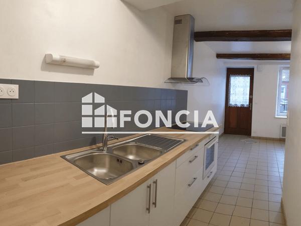 Location Appartement 2 pièces 40 m² - 115 A 117 AVENUE CHARLES BOUTET Charleville- Mezieres 08000