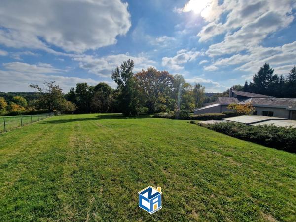 Maison d'architecte sur parc arboré de 3Ha