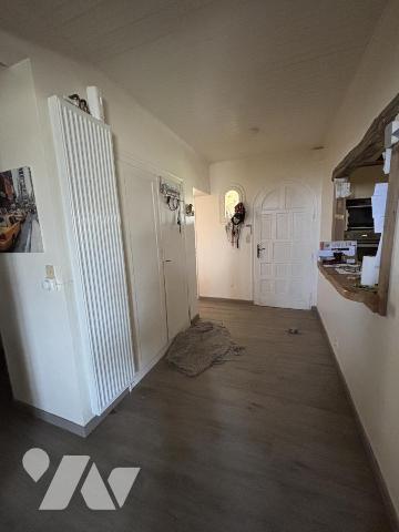 GENNES VAL DE LOIRE (49350), Les Rosiers sur Loire