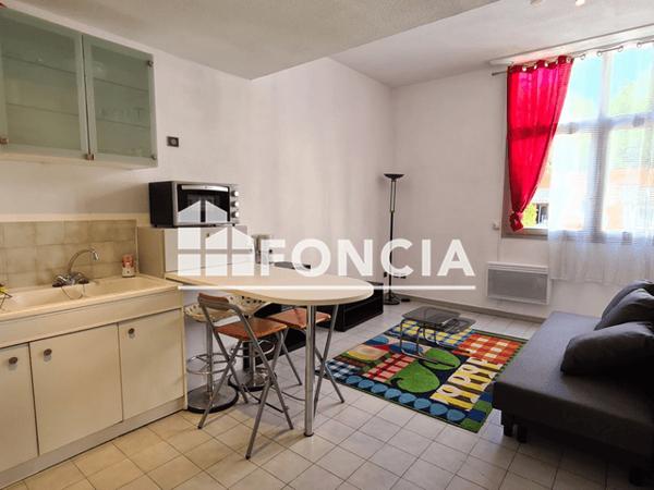 Location Studio meublé 30.7 m² - 31 RUE ABBE GREGOIRE Grenoble 38000
