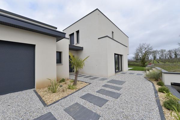 49610 LES GARENNES SUR LOIRE Villa d'exception à Juigné-sur-Loire