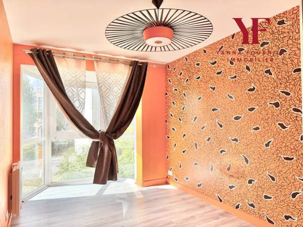 HYPER CENTRE VILLE BREST, T3, 2 CHAMBRES, ASCENSEUR IMMEUBLE PMR , 1996