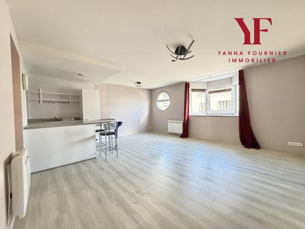 HYPER CENTRE VILLE BREST, T3, 2 CHAMBRES, ASCENSEUR IMMEUBLE PMR , 1996
