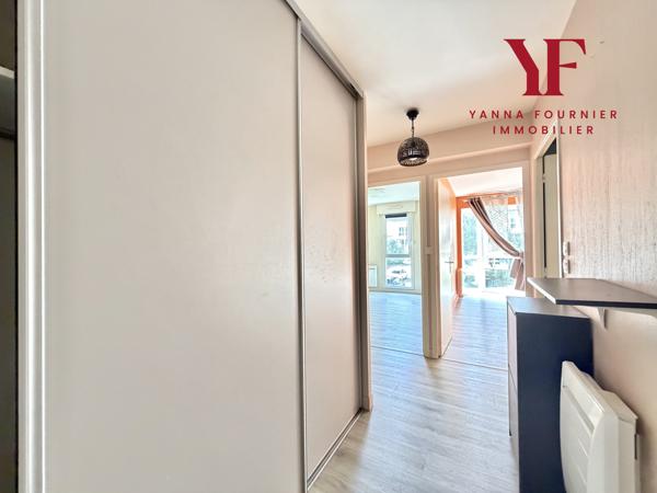 HYPER CENTRE VILLE BREST, T3, 2 CHAMBRES, ASCENSEUR IMMEUBLE PMR , 1996