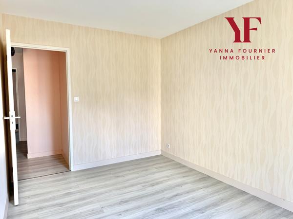 HYPER CENTRE VILLE BREST, T3, 2 CHAMBRES, ASCENSEUR IMMEUBLE PMR , 1996