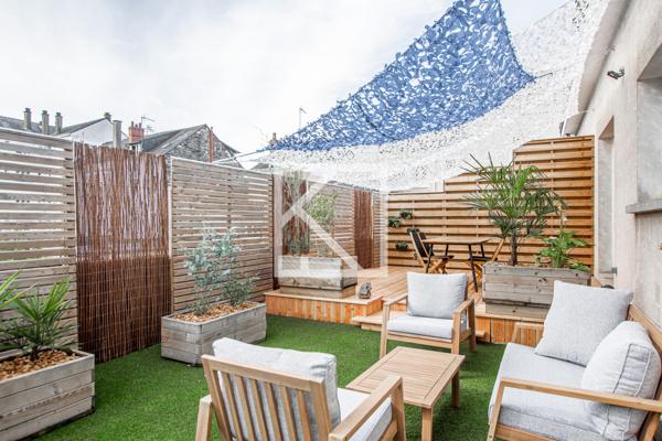 Appartement avec terrasse de 52 m2 - Place du Lycée