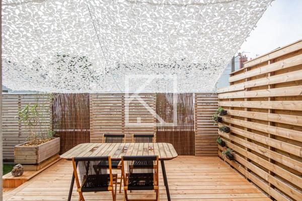 Appartement avec terrasse de 52 m2 - Place du Lycée
