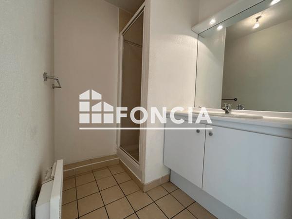 Location Appartement 2 pièces 39.2 m² - RUE ANDRE GIDE Istres 13800