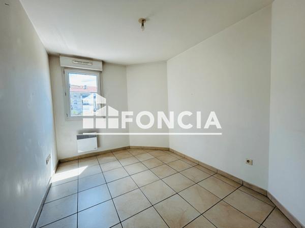 Location Appartement 3 pièces 62.63 m² - 16 RUE REGIMBAUD Toulon 83100