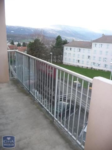 Appartement à louer 4 pièces 72.25m² Jacob-Bellecombette (73000)