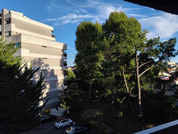 Bordeaux (33000) SAINT GENES - APPARTEMENT T3 - RESIDENCE DE STANDING