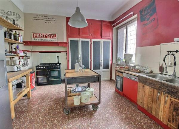 Maison à vendre    6 pièces •  Montchanin