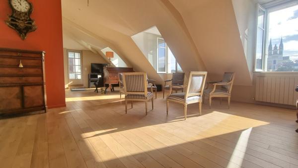 Appartement 165.49m² – ANGERS