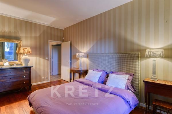 Maison de plain-pied avec piscine