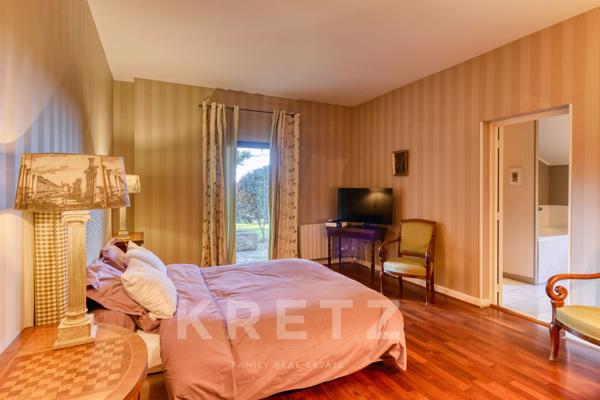 Maison de plain-pied avec piscine