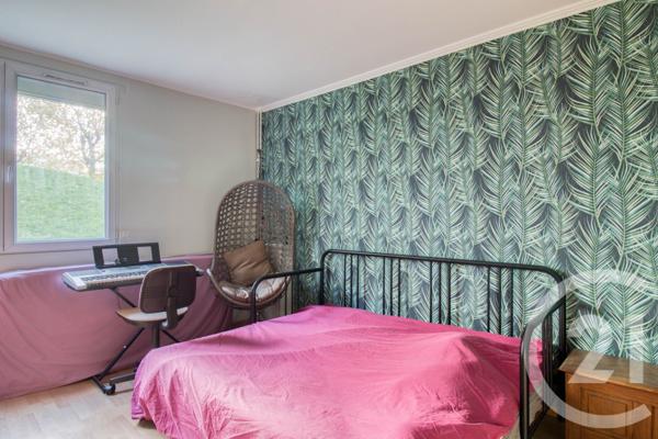 Appartement F5 à vendre  5 pièces - 100,79 m2 ERMONT - 95