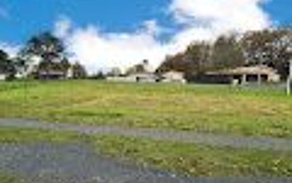 Terrain à vendre    Guillos