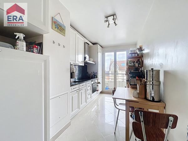 A VENDRE 4 PIECES 88m² - PORTE D'IVRY - TERRASSE ET PARKING