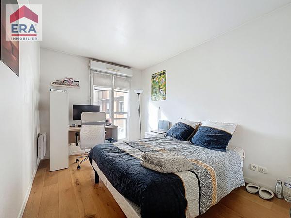 A VENDRE 4 PIECES 88m² - PORTE D'IVRY - TERRASSE ET PARKING