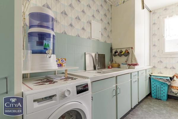Maison à vendre 7 pièces 149m² Châteauroux (36000)