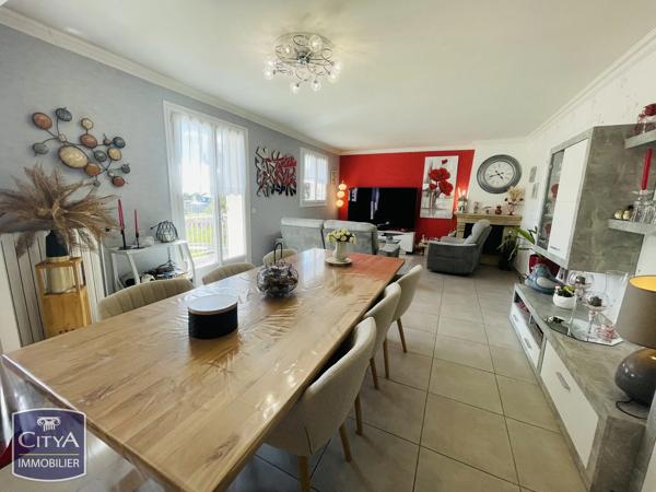 Maison à vendre 7 pièces 149m² Châteauroux (36000)
