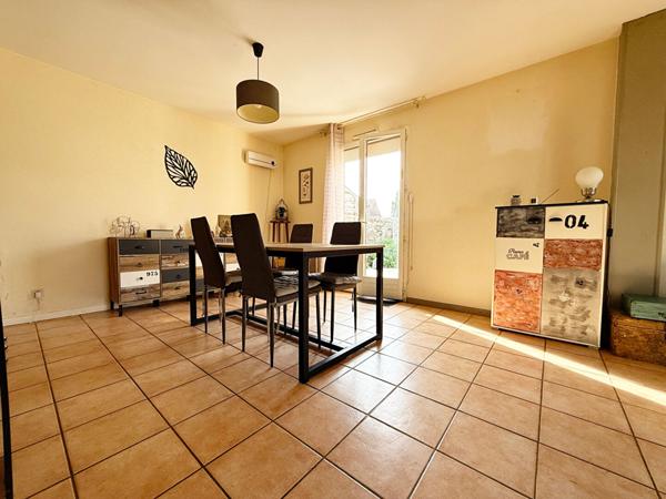 Maison individuelle - 4 chambres - 542 m² de parcelle.