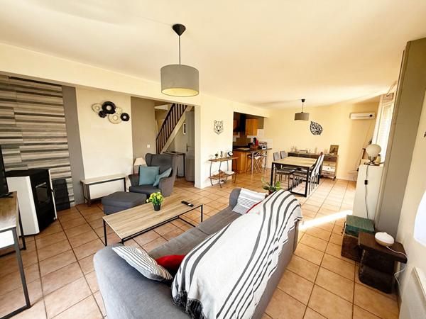 Maison individuelle - 4 chambres - 542 m² de parcelle.