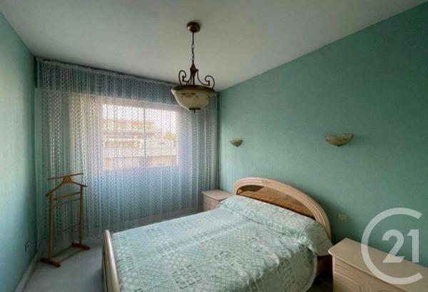 Appartement F3 à vendre  3 pièces - 71,66 m2 ST LAURENT DU VAR - 06