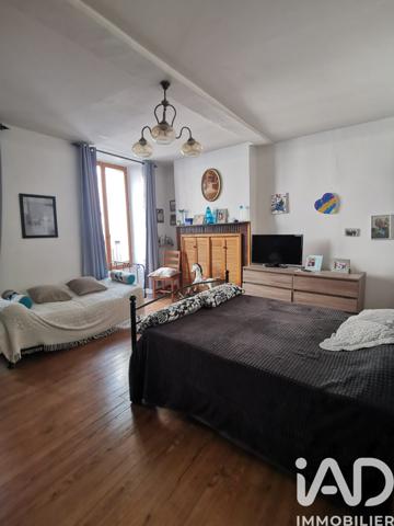 Maison à vendre 7 pièces 148 m² Oloron-Sainte-Marie