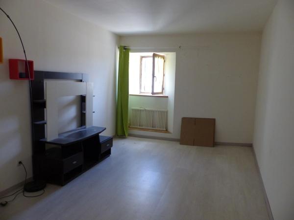 Maison à vendre 4 pièces AIRVAULT (79) TERRAIN 374 m²