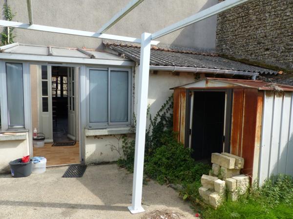 Maison à vendre 4 pièces AIRVAULT (79) TERRAIN 374 m²