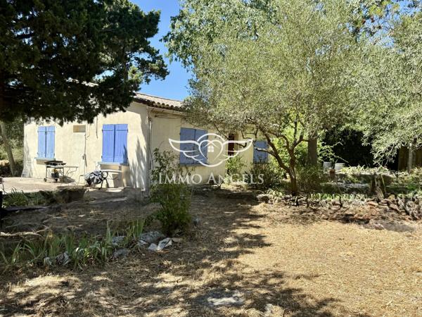 Rare Nîmes - Mazet à rénover - colline Nord