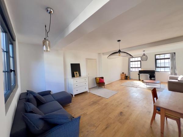 Grande maison familiale ou 2 logements indépendants – à vous de choisir !