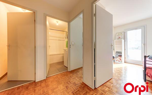 Appartement à vendre    3 pièces • 67,63 m2 Lyon 3
