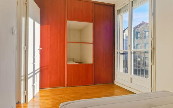 Appartement à vendre    3 pièces • 50,74 m2 Aubervilliers