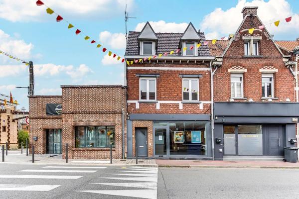 Immeuble à vendre 158m²