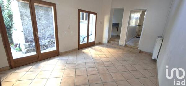 Maison à vendre 4 pièces 101 m² Saint-Julien-du-Sault