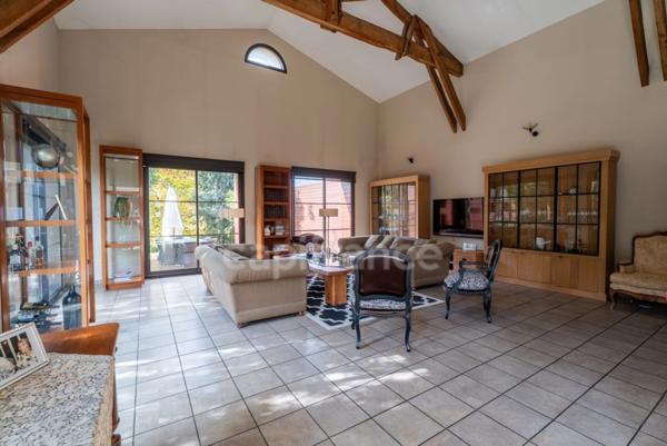 Maison à vendre 5 pièces (33) - 3 Chambres - Lumineux