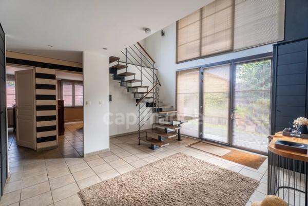 Maison à vendre 5 pièces (33) - 3 Chambres - Lumineux