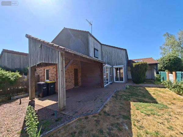 Achat - Maison Bressuire 79300 5 pièces 105 m 2 216 m 2