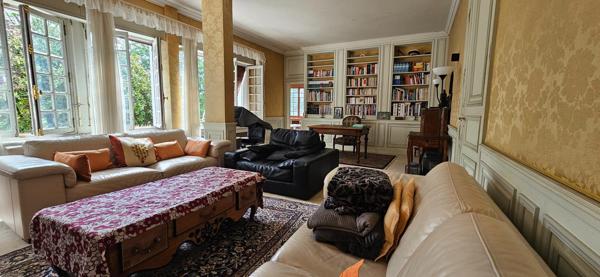 Demeure d'exception de 260m² sur parc de 6 300 m²