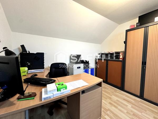 Superbe maison familiale avec prestations haut de gamme, proche Suisse