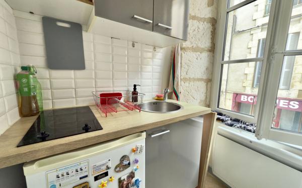 Appartement à vendre    1 pièce • 24 m2 Poitiers