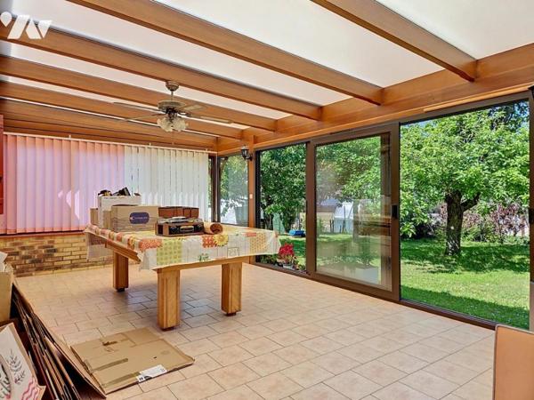 VILLERS-FRANQUEUX - Pavillon de type 4 sur sous-sol complet