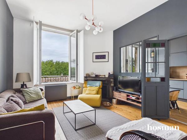 Appartement T2 baigné de lumière, cave - Rue Croix-de-Seguey - Bordeaux