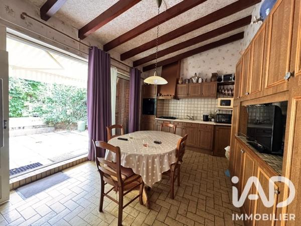 Maison à vendre 5 pièces 91 m² Châteauroux