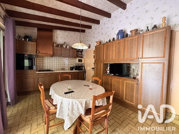 Maison à vendre 5 pièces 91 m² Châteauroux