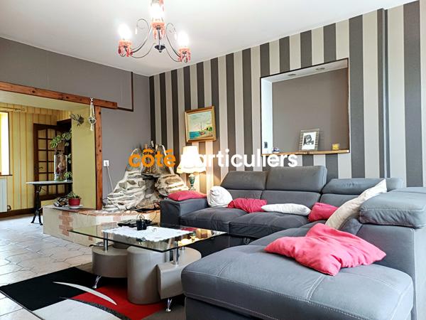 Vente Maison170 m² - 6 Pièces - LE MOLAY LITTRY (14330)