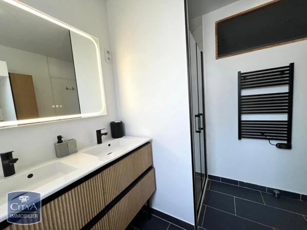 Appartement à louer 2 pièces 47.62m²